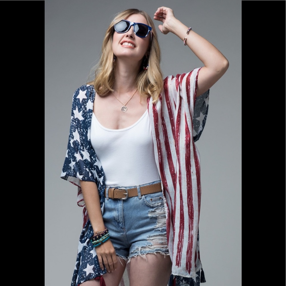 American Flag Red/White/Blue Kimono - Picture 16 of 17